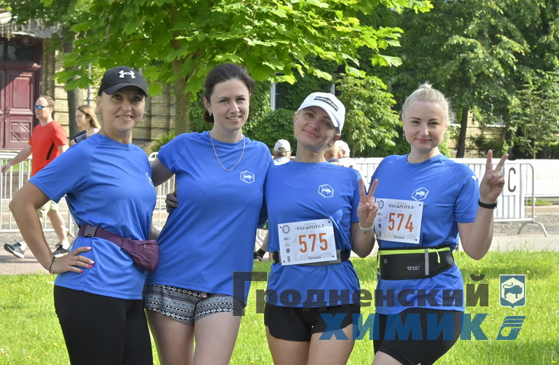 4654768798798 (1).jpg